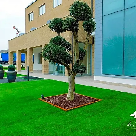 La Perla Hotell 3*
