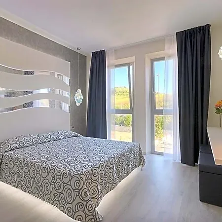 Hotell La Perla 3*